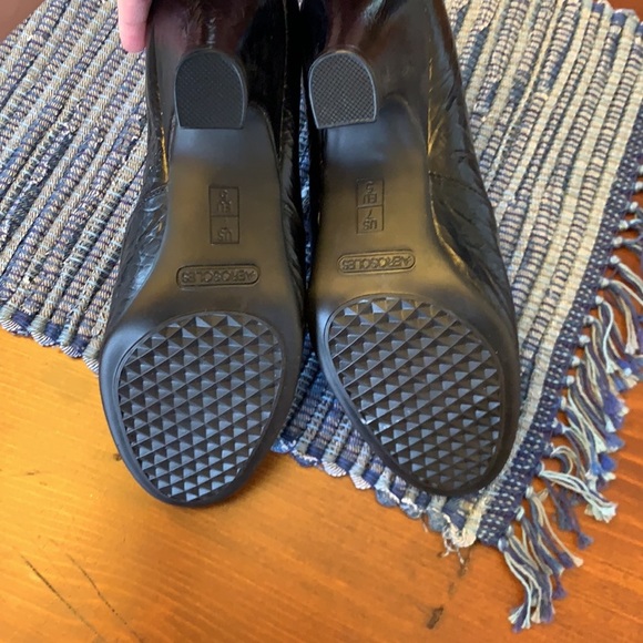 Aerosoles - NWOT, black, stretch booties - Picture 5 of 7